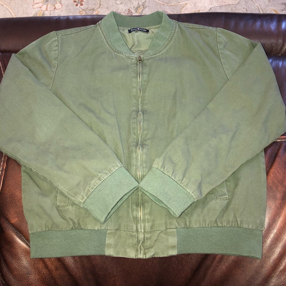 BRANDY MELVILLE BOMBER JACKET